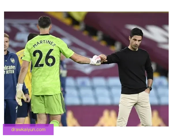 马丁内斯在阿森纳旧主面前表现稳健，状态回暖迹象显著
